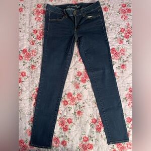 Dark Washed American Eagle Stretch Jeggings - size 8R